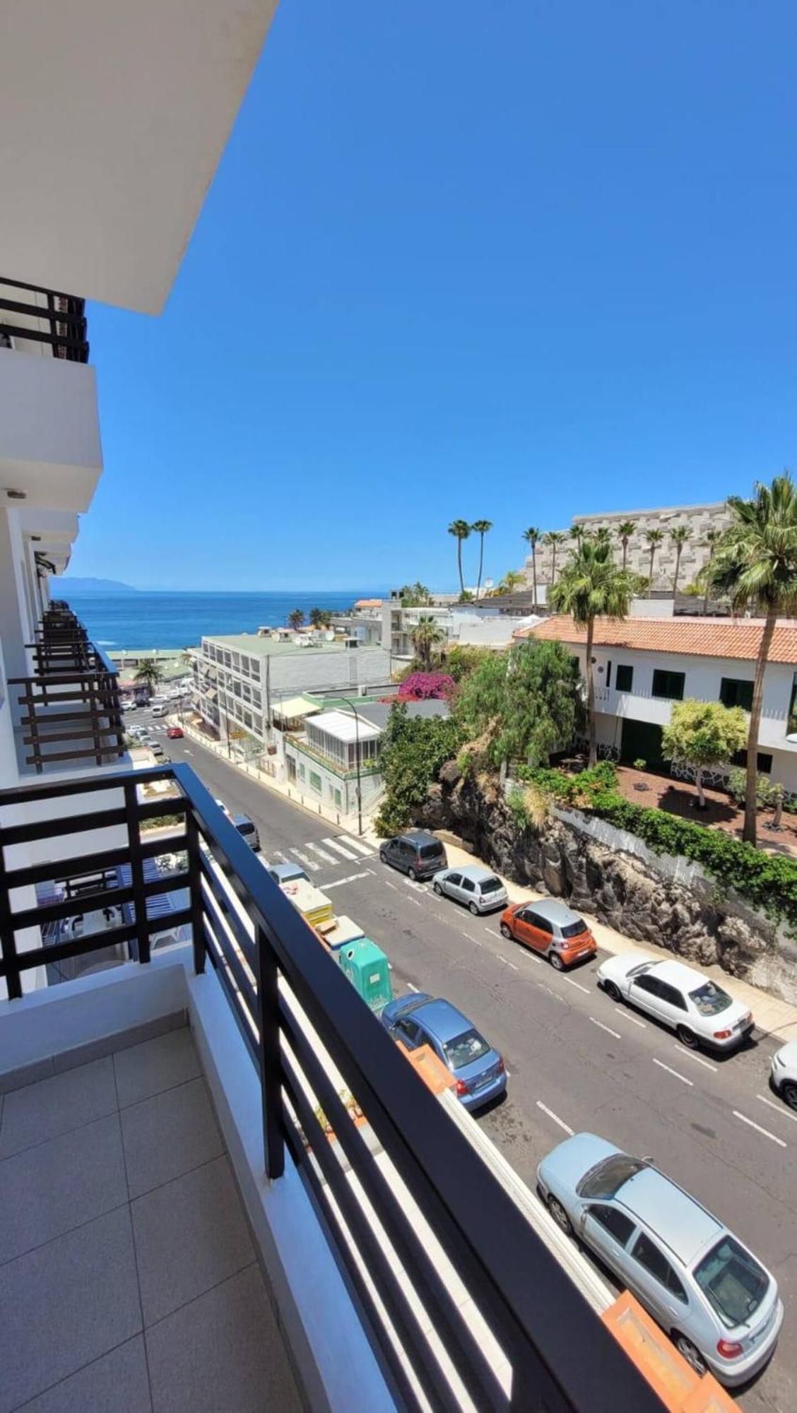 Cozy 2B Apt By The Beach By Dream Homes Tenerife Пуэрто-де-Сантьяго Экстерьер фото