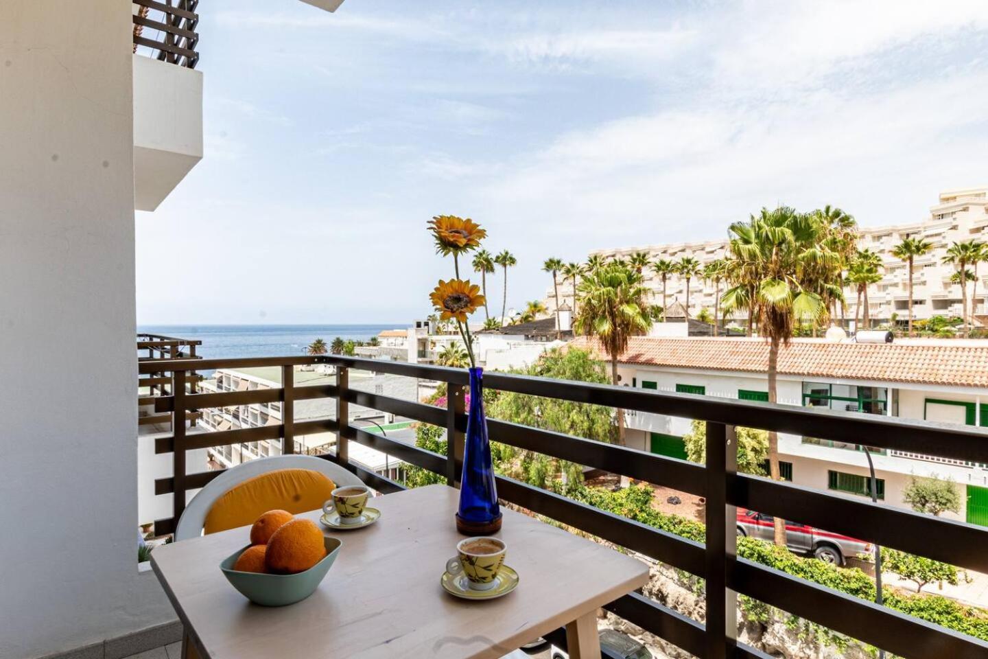 Cozy 2B Apt By The Beach By Dream Homes Tenerife Пуэрто-де-Сантьяго Экстерьер фото